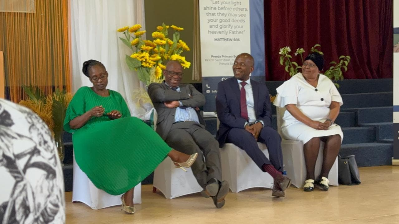 Deacons & Deaconesses
